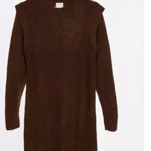 Fitted dress with puff sleeve - Picture 1 of 1